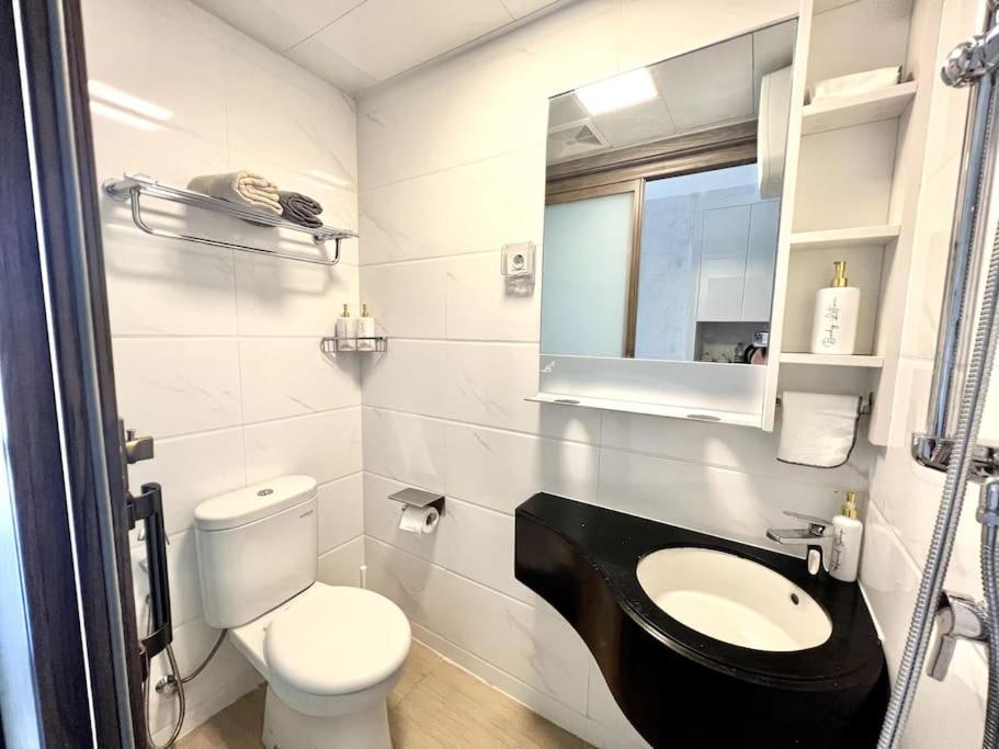 Dayinn, Skyhouse Bsd Lux And Homey Studio, Near Aeon Bsd And Ice Bsd Cilenggang Dış mekan fotoğraf